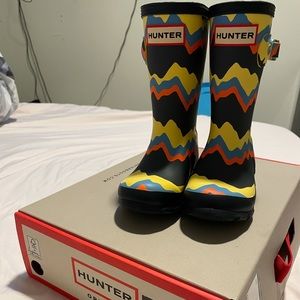 Hunter Rain boots size US 8 UNISEX colors